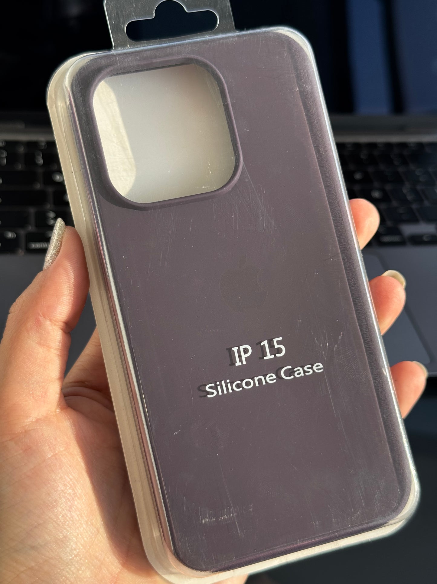 Carcasa tipo original con abertura de cámara: iPhone 15PRO📱