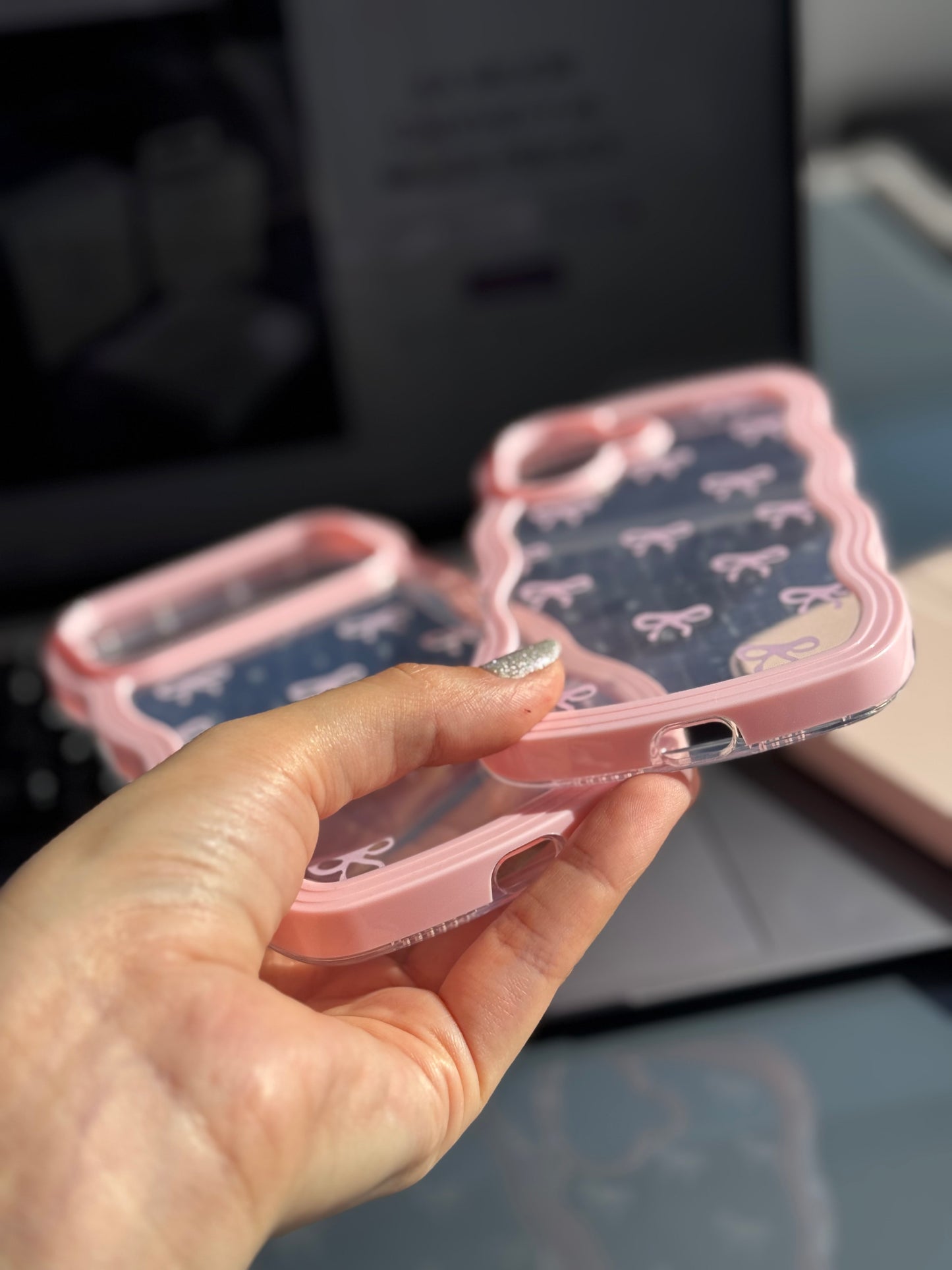 Carcasa bordes de nube, Coquette rosado 🎀