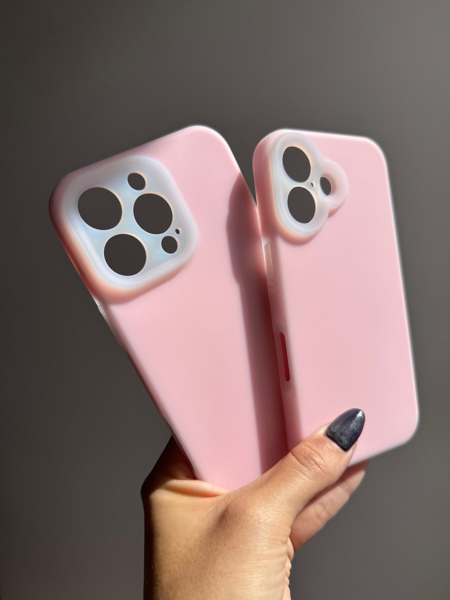 Carcasa Rosada, full protección, solo para línea iPhone “16”