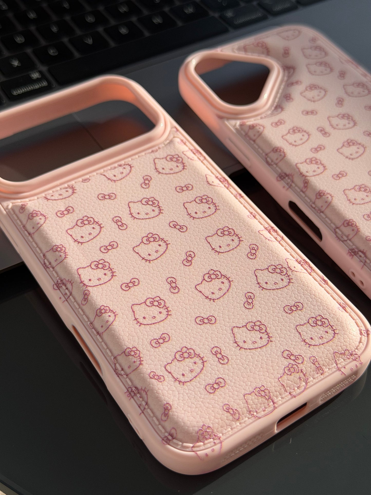 Carcasa Hello Kitty 🎀💖 Nuevo ingreso