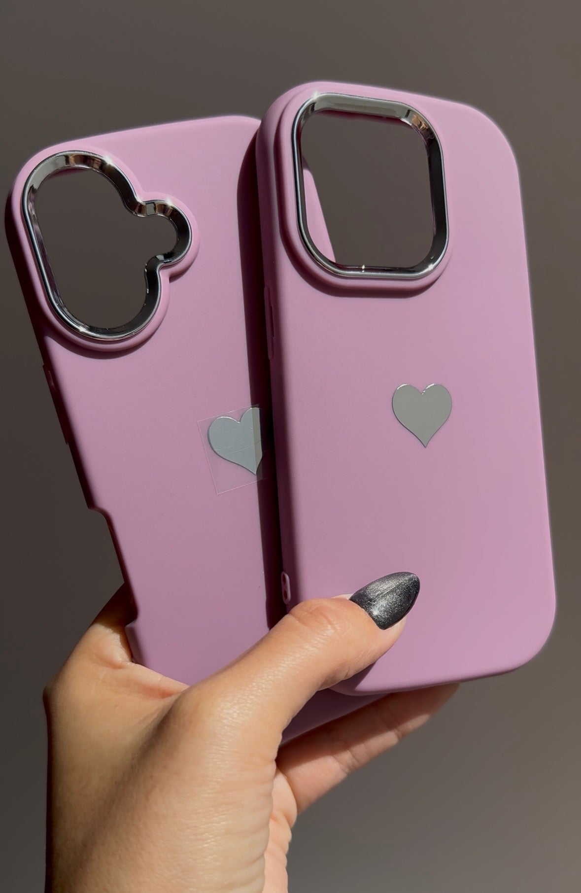 Carcasa morada 💜 (corazón plateado)