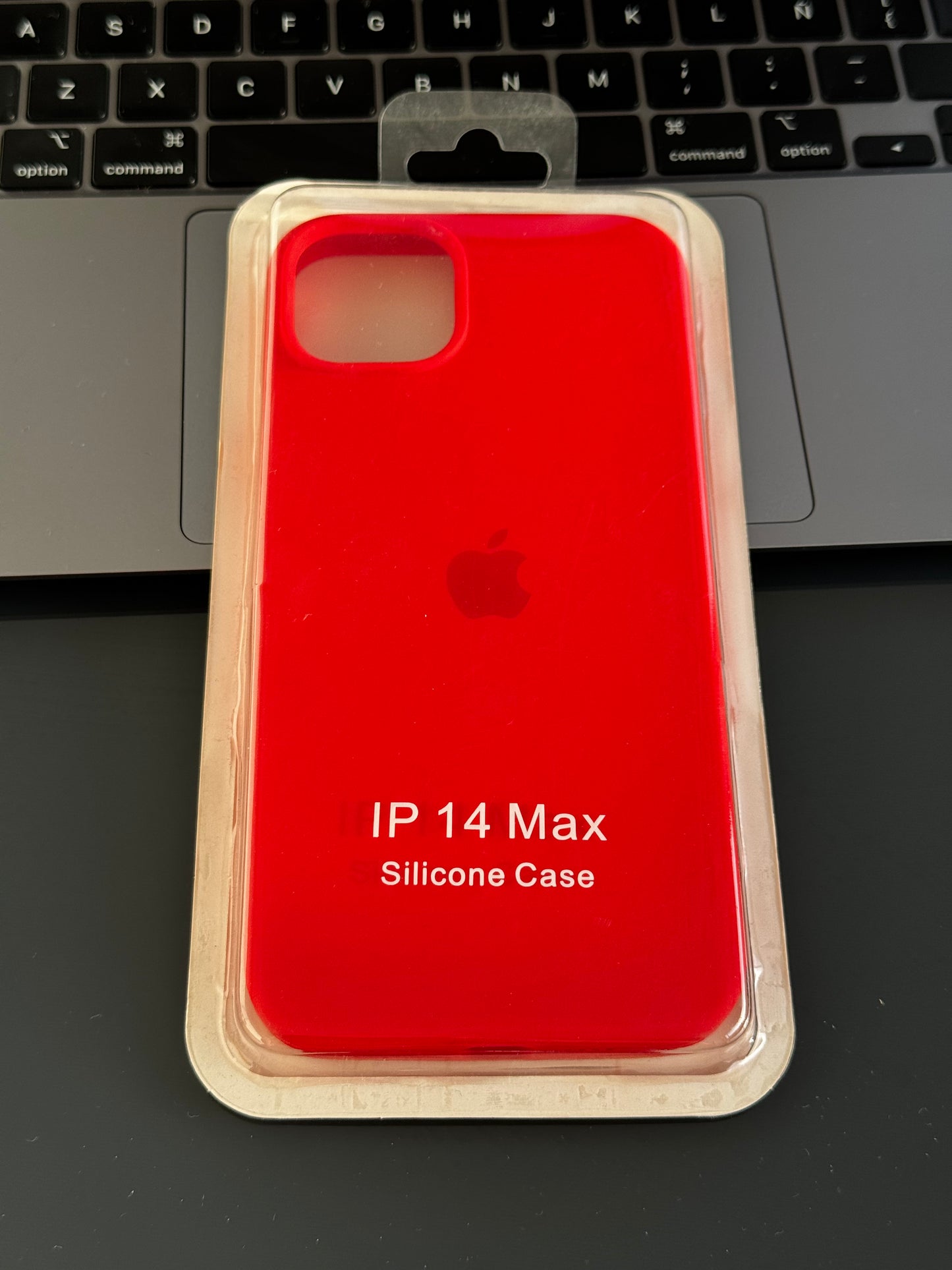 Carcasa tipo original con abertura de cámara: iPhone 14 PLUS📱