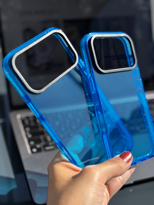 Carcasa transparente, borde reforzado: Azul 💙 (iPhone17/17Pro/17ProMax)