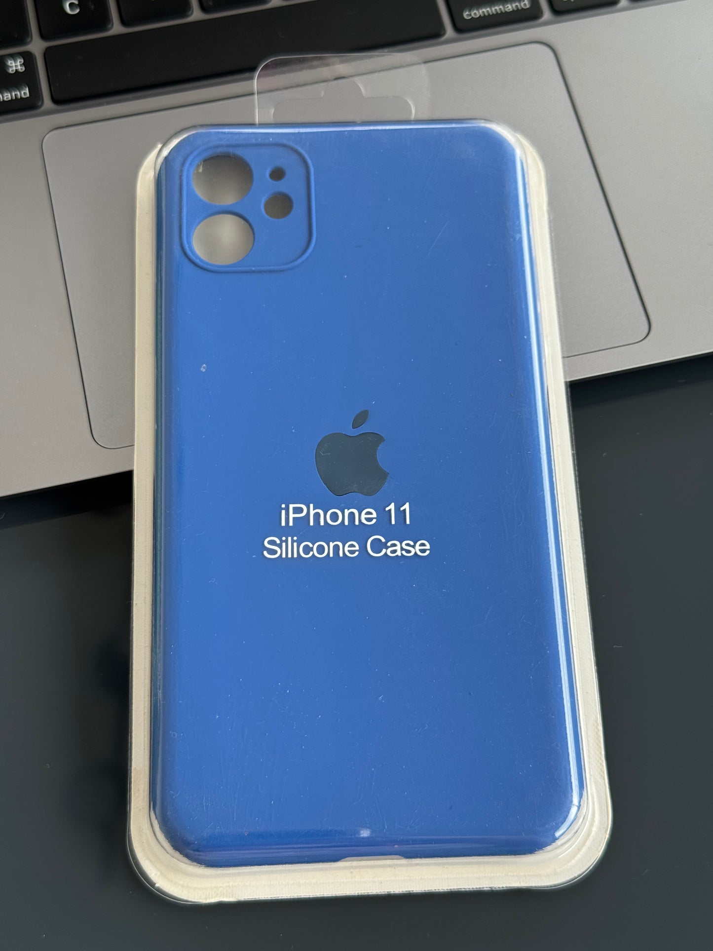 Carcasa silicona tipo original, con protección en cámara: IPHONE 11📱