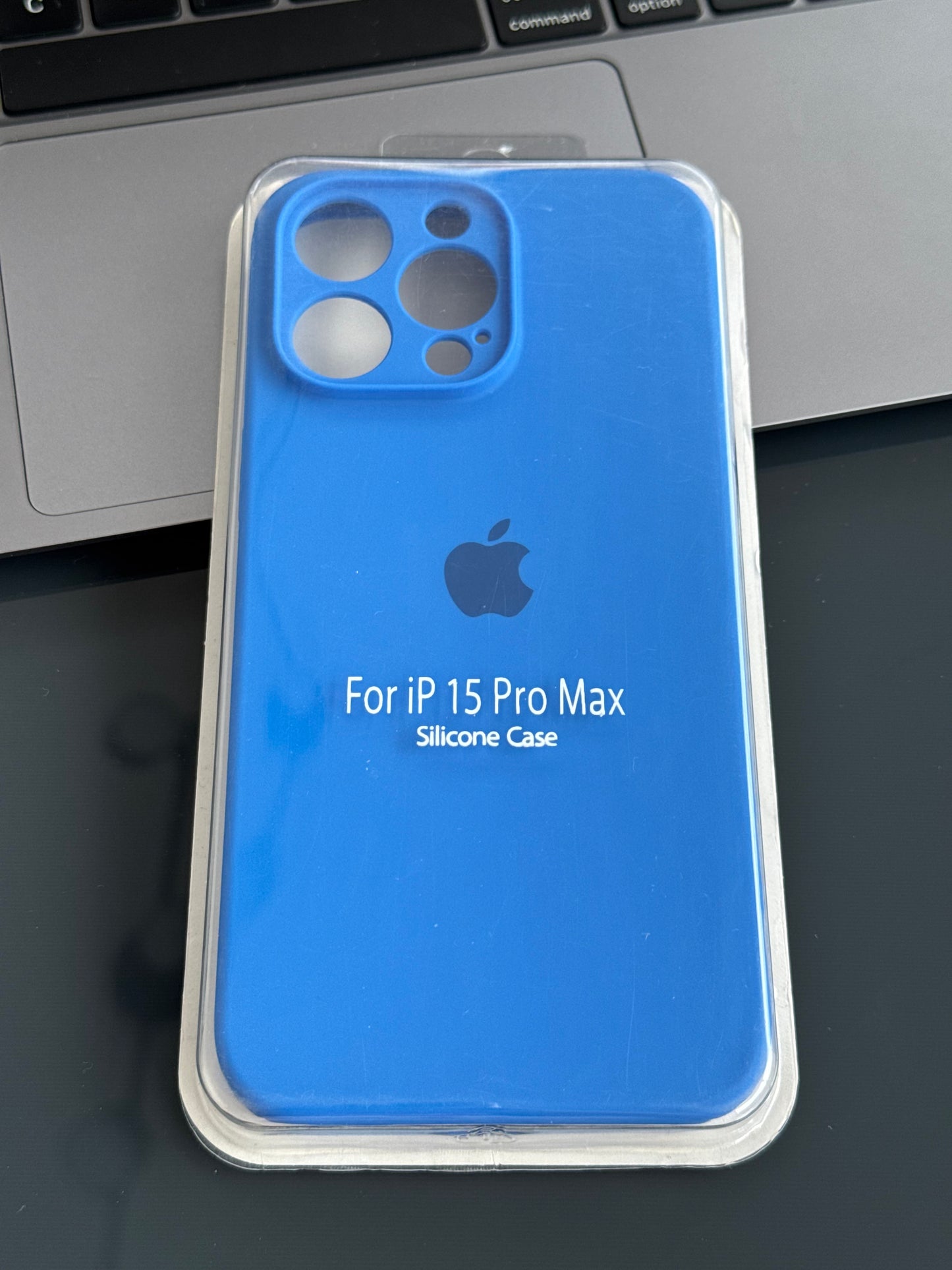 Carcasa tipo original con protección en cámara: iPhone 15PROMAX 📱