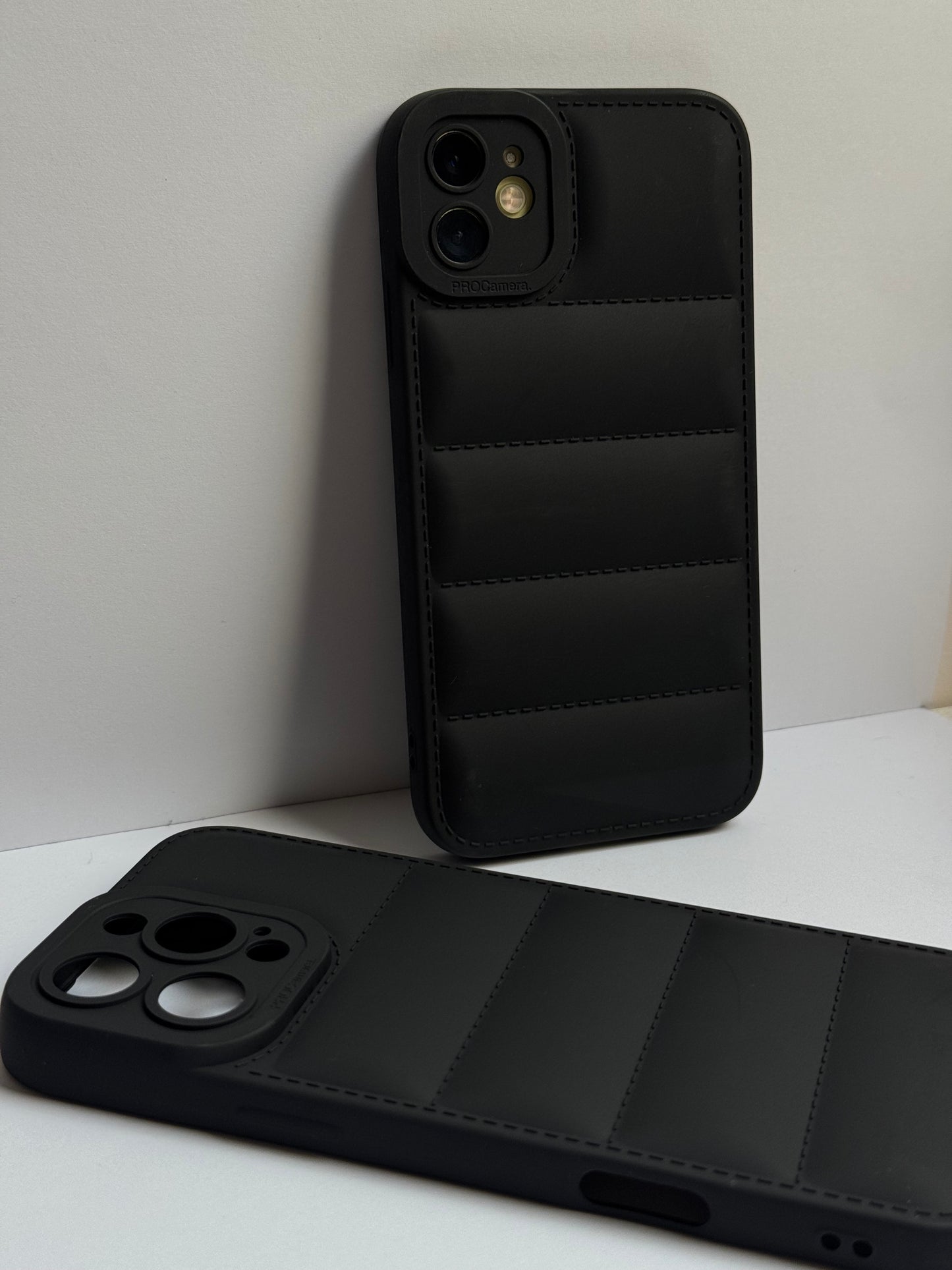 Carcasa tipo Puffa, negro 🖤📱