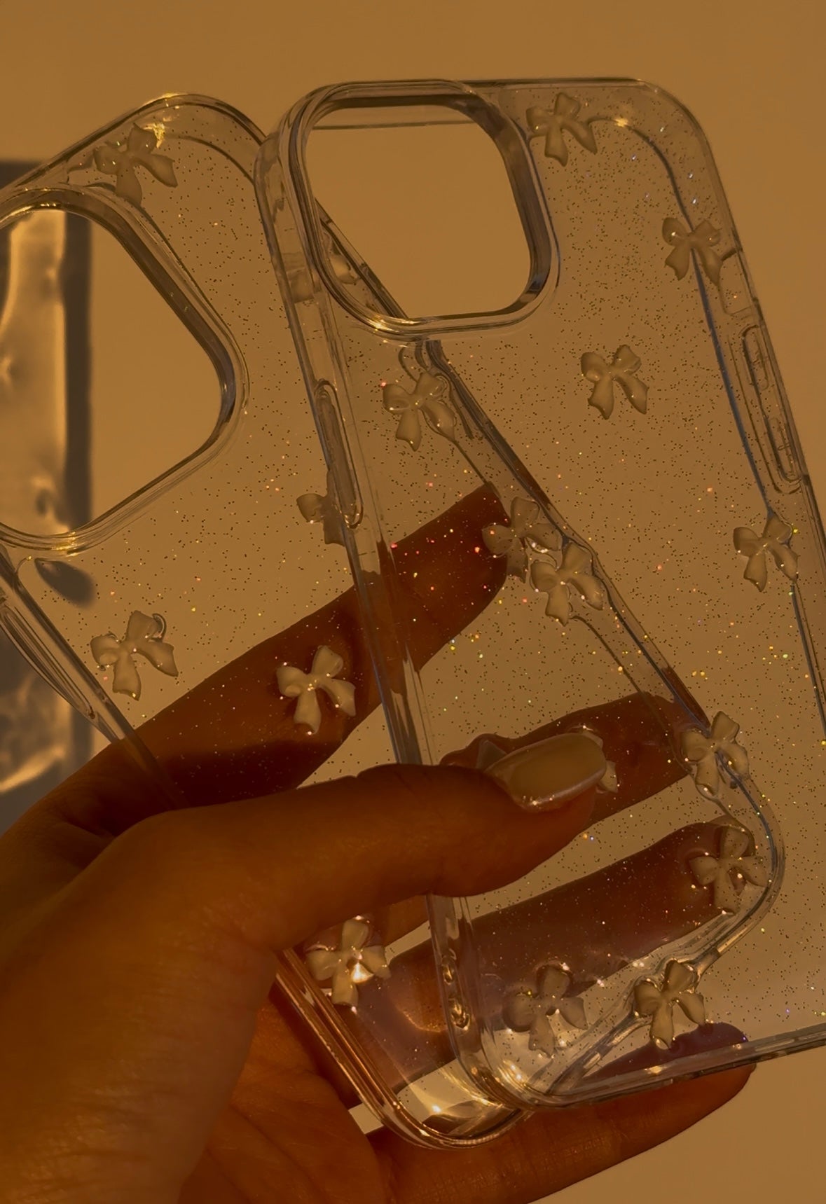 Carcasa transparente con brillos 🎀