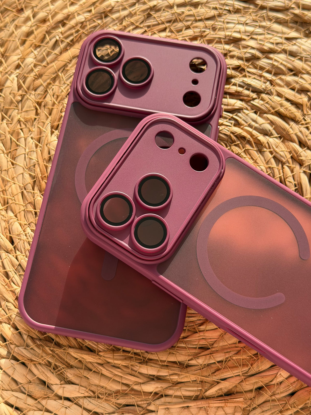 Case MagSafe Burgundy 🍒 18Pro/18ProMax
