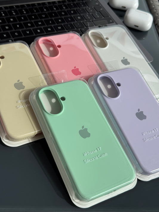 Carcasa tipo original con logo: iPhone 17 📱