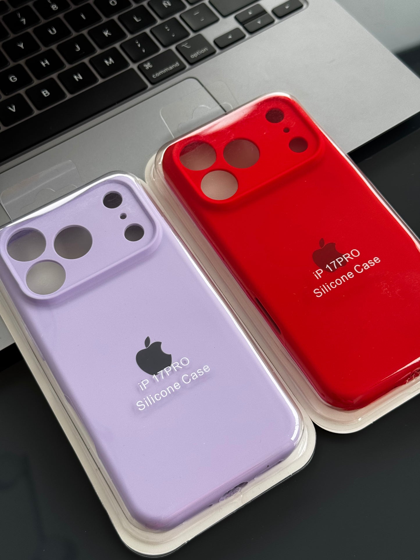 Carcasa tipo original con protección en cámara: iPhone 17PRO📱