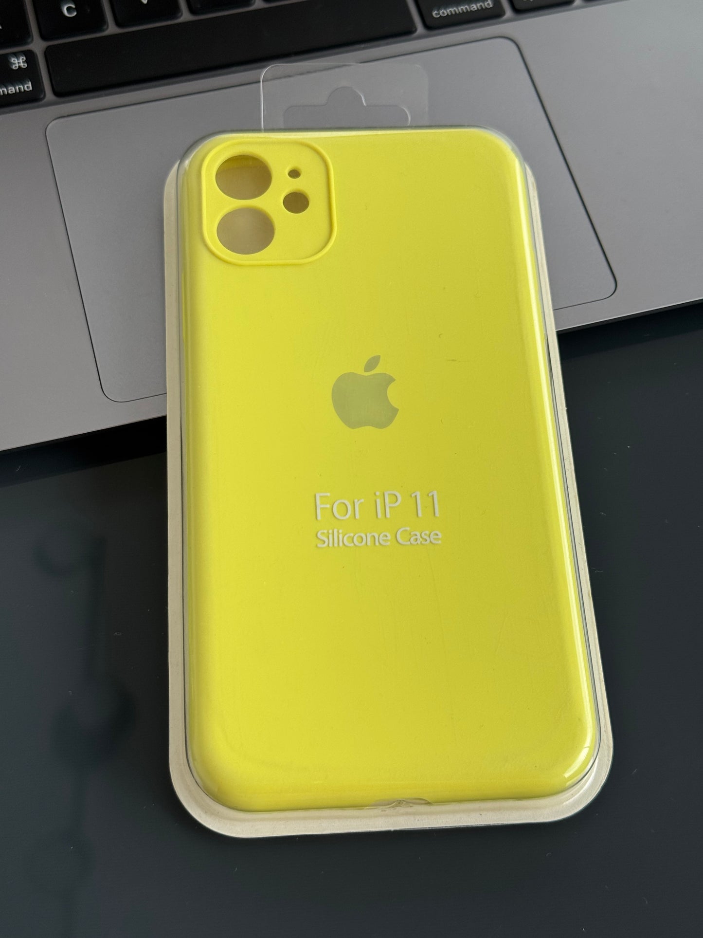 Carcasa silicona tipo original, con protección en cámara: IPHONE 11📱