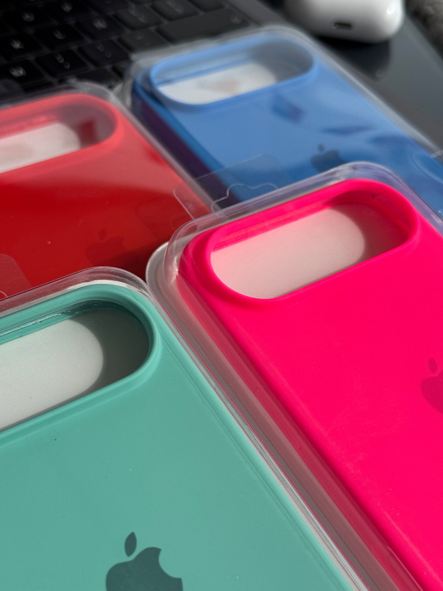 Carcasa tipo original con logo: iPhone 17 AIR 📱