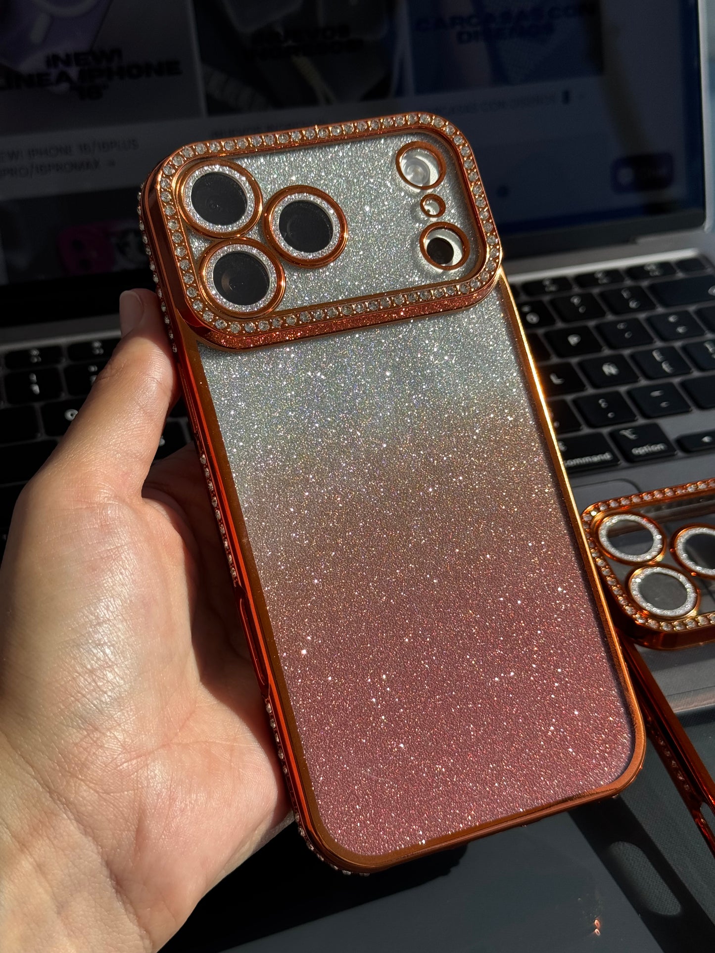 Carcasa Shine 🧡✨ (iPhone 17Pro/17ProMax)