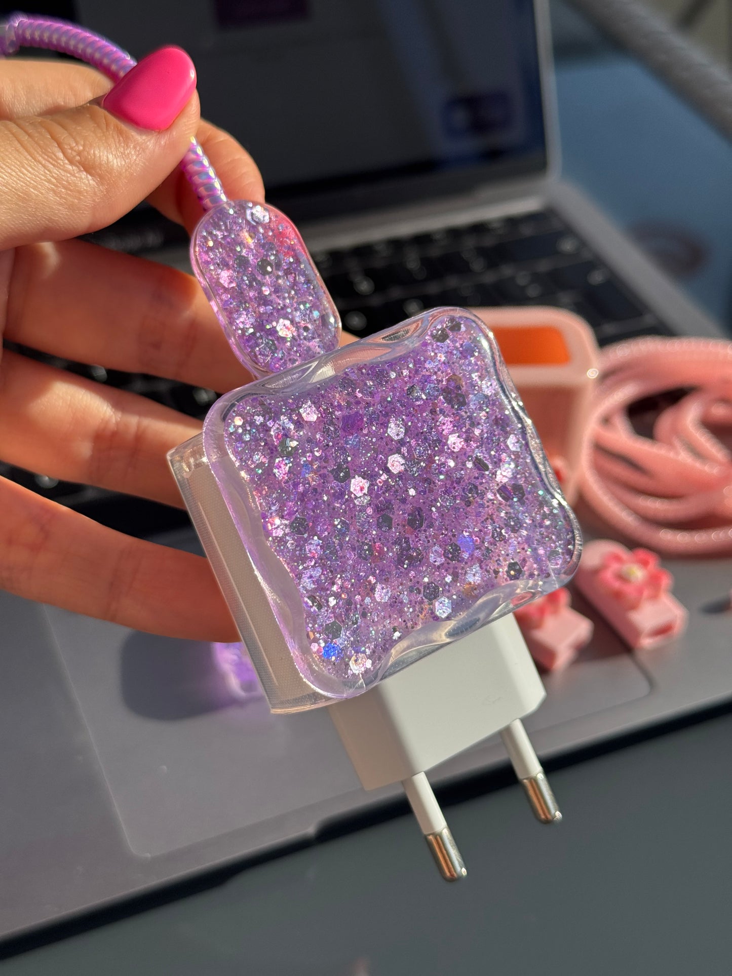 Protector para adaptador C (20W), lila Shine 🔌✨💜