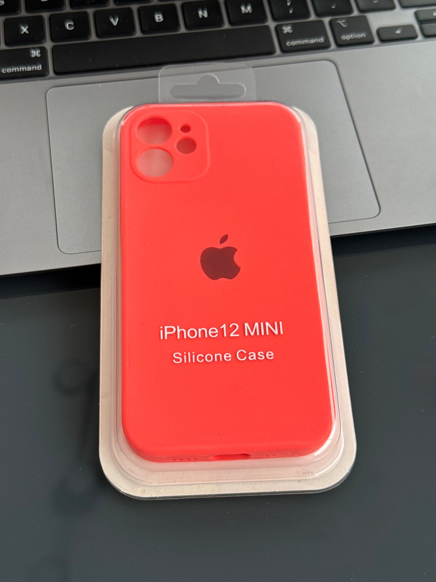 Carcasa tipo original con protección de cámara: iPhone 12MINI📱