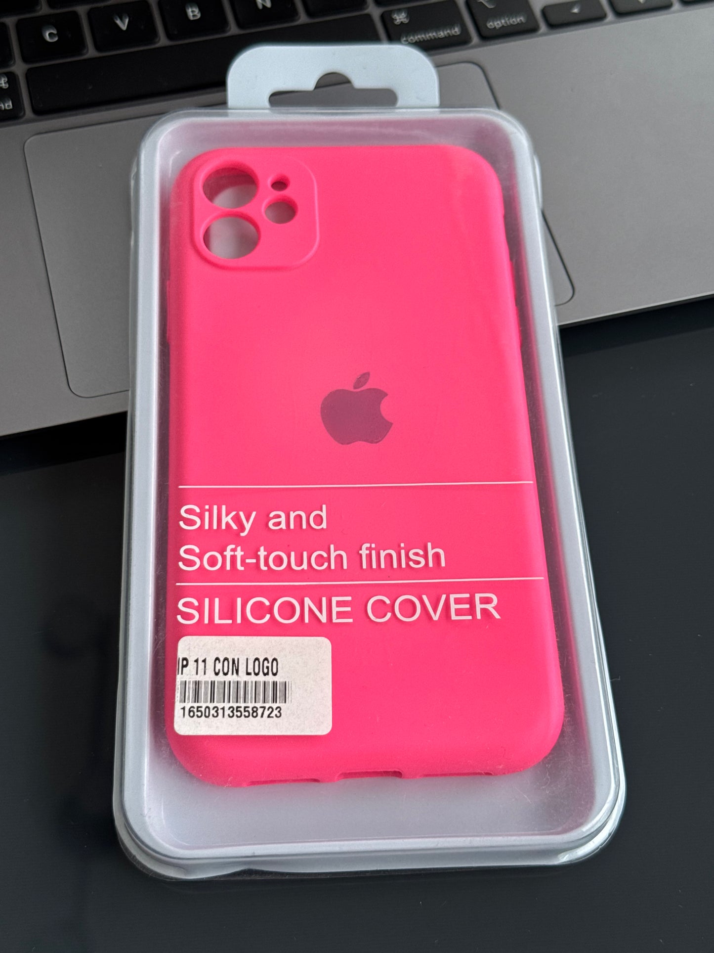 Carcasa silicona tipo original, con protección en cámara: IPHONE 11📱