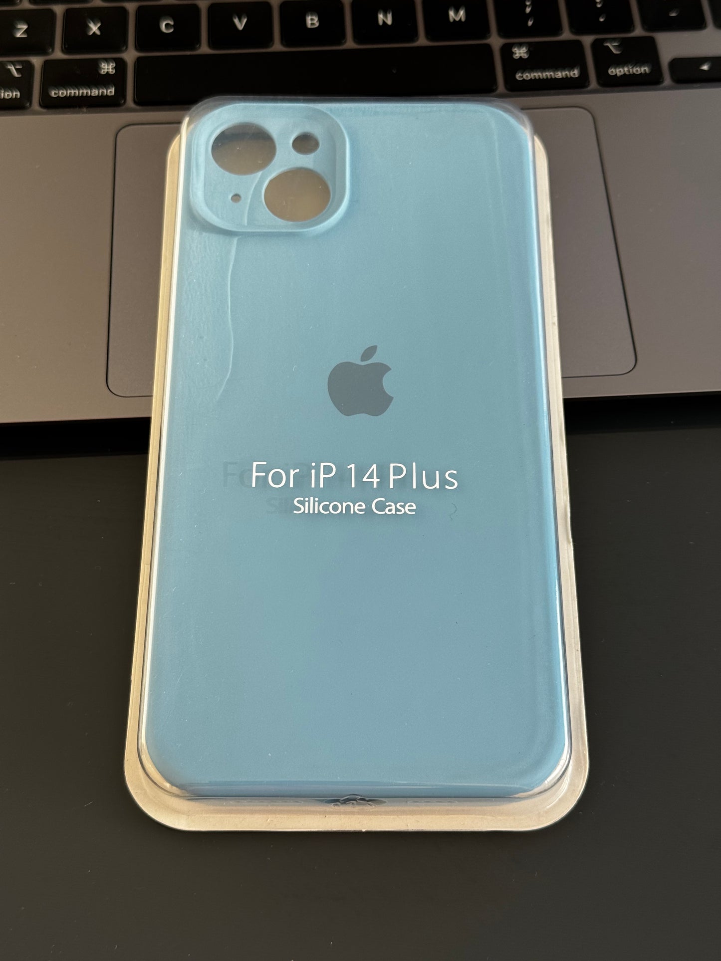 Carcasa tipo original, con protección en cámara: iPhone 14PLUS 📱