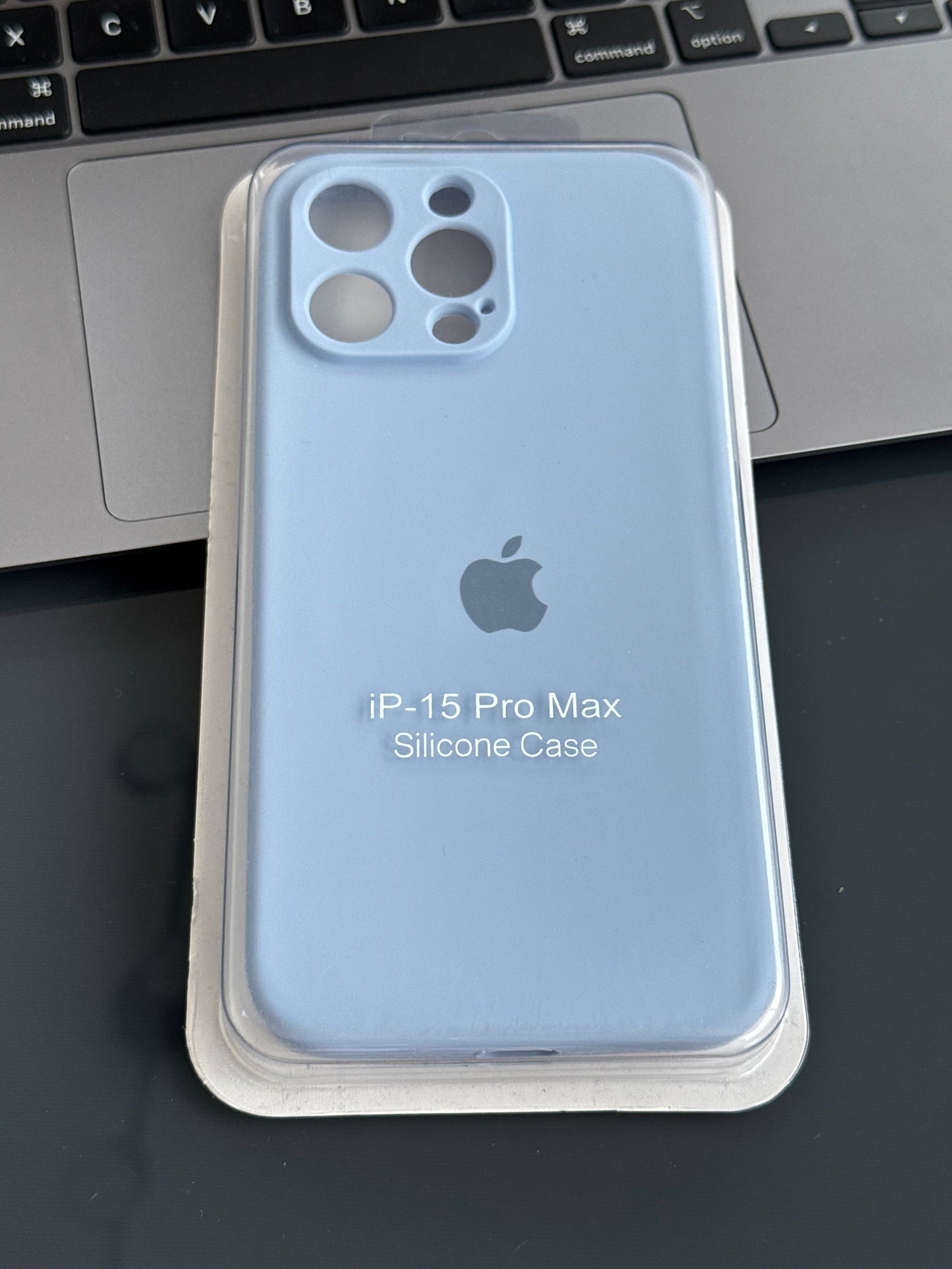 Carcasa tipo original con protección en cámara: iPhone 15PROMAX 📱