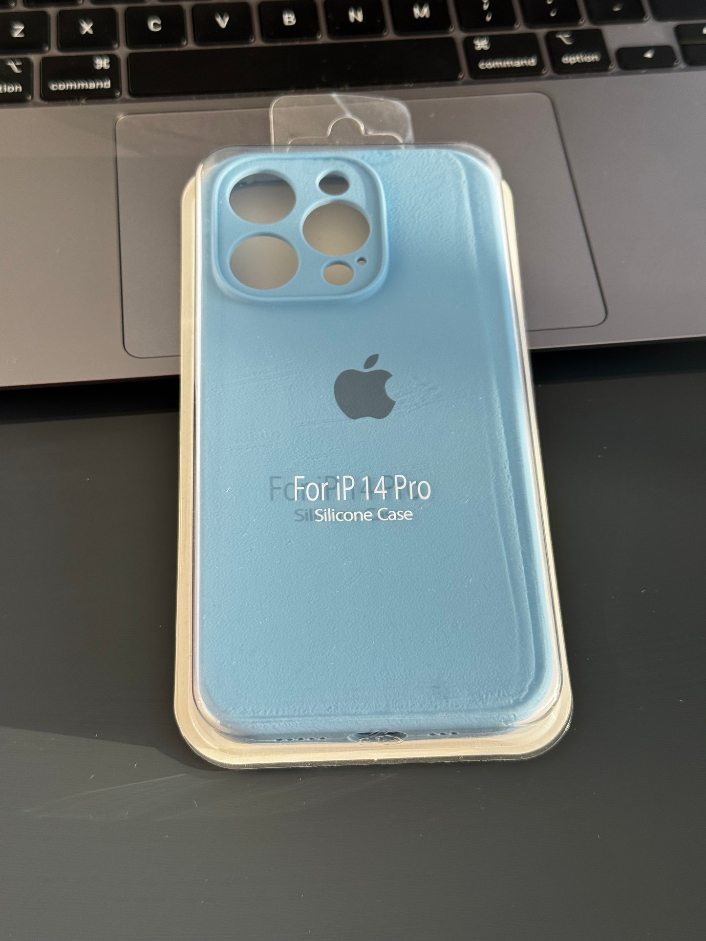 Carcasa tipo original con protección en cámara: iPhone 14 PRO📱
