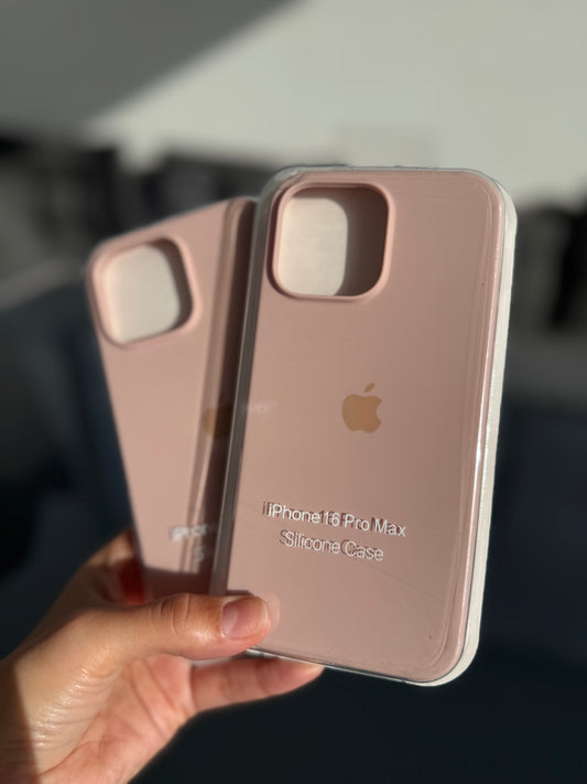 Case Apple Sand Nude (solo para iPhone 16ProMax/15normal)