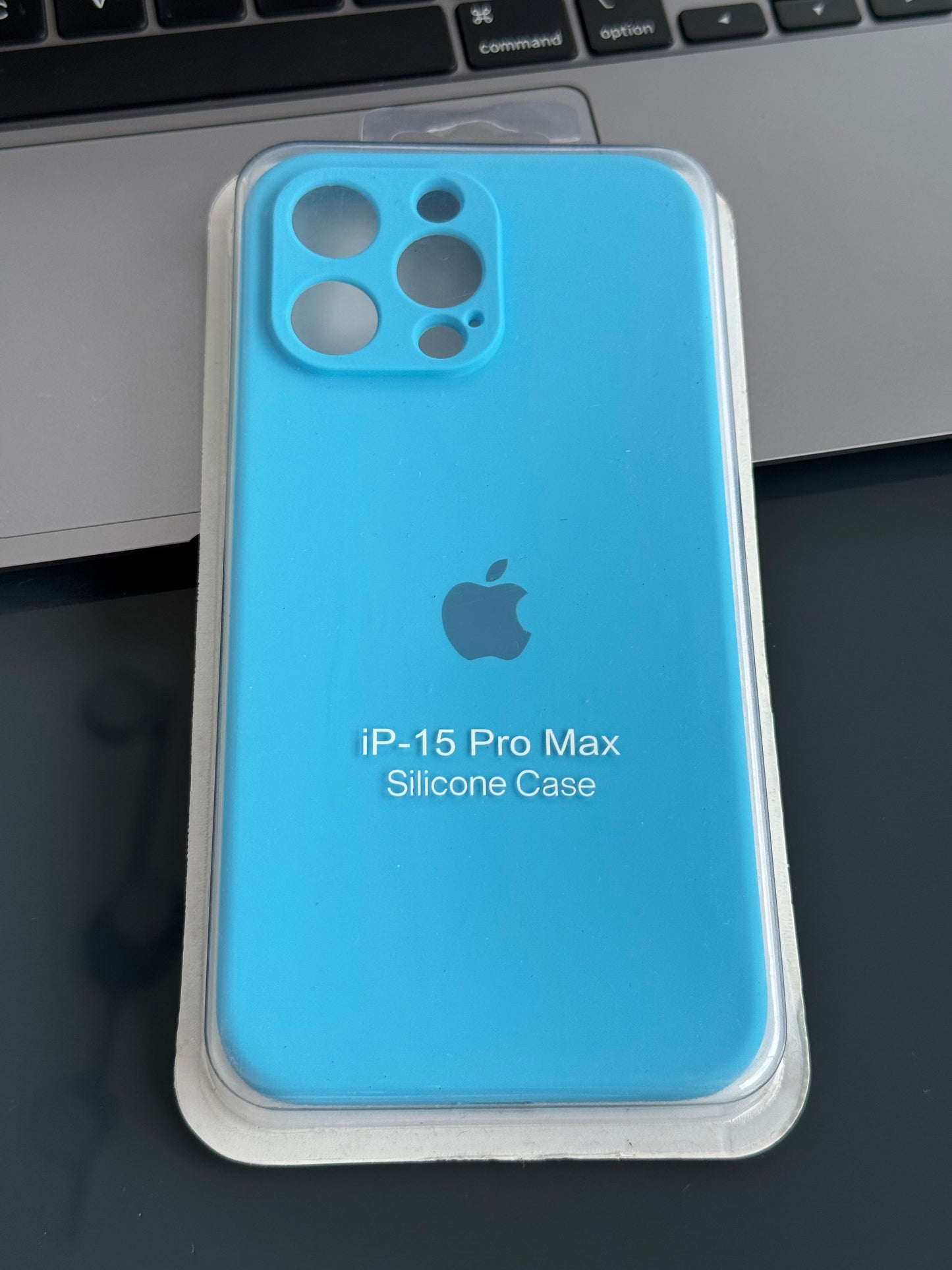 Carcasa tipo original con protección en cámara: iPhone 15PROMAX 📱