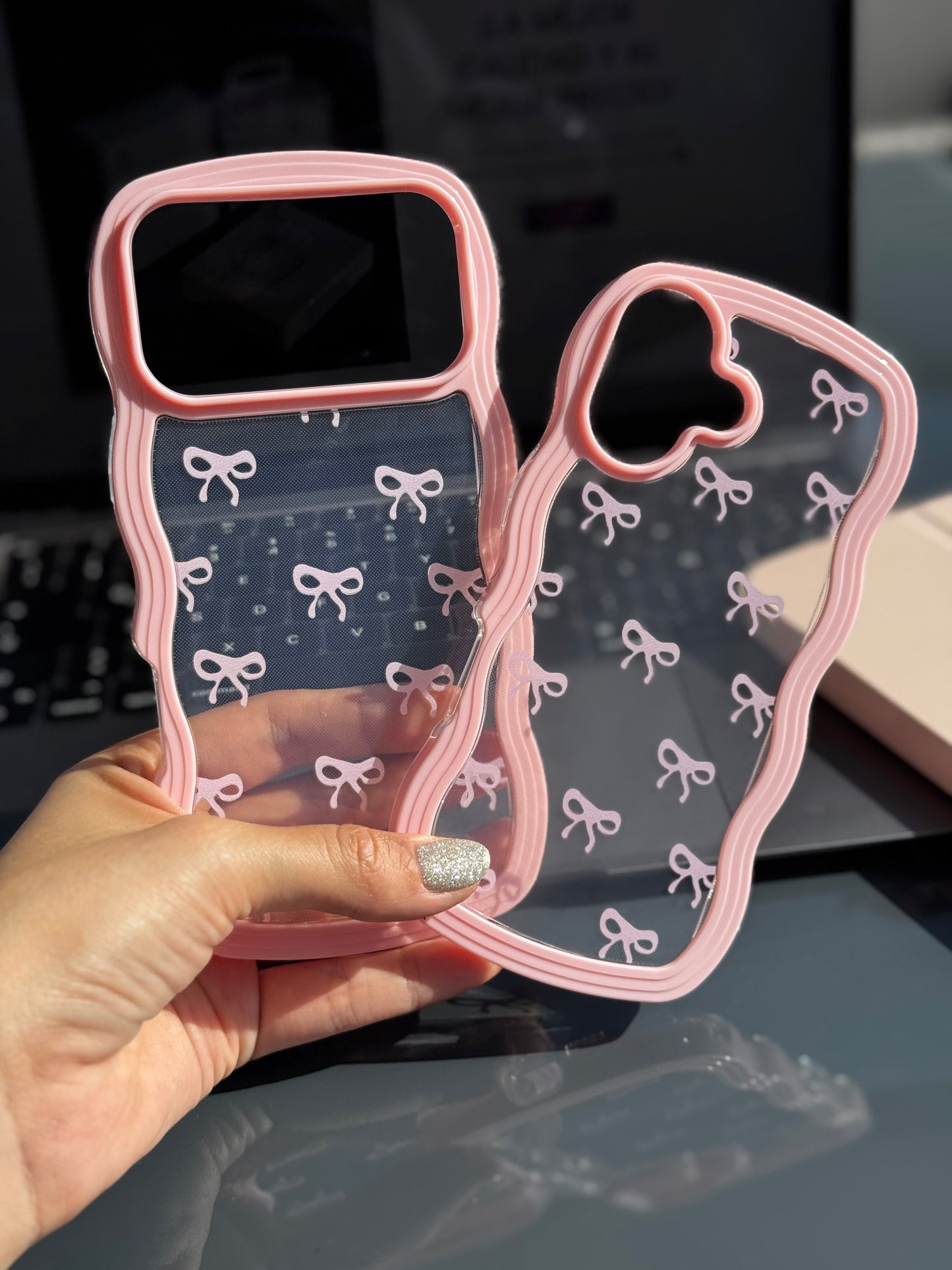 Carcasa bordes de nube, Coquette rosado 🎀