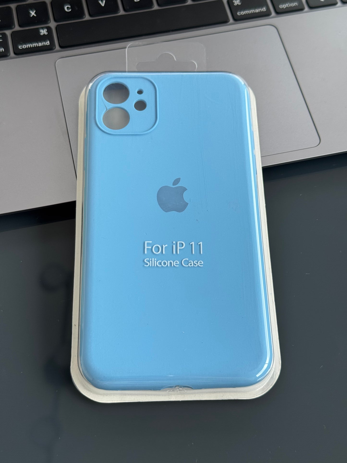 Carcasa silicona tipo original, con protección en cámara: IPHONE 11📱