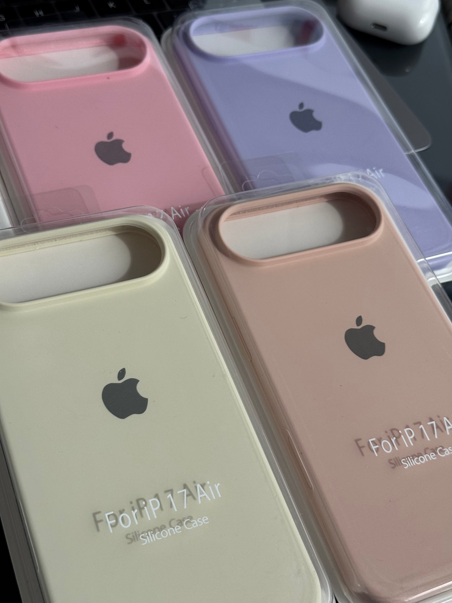 Carcasa tipo original con logo: iPhone 17 AIR 📱