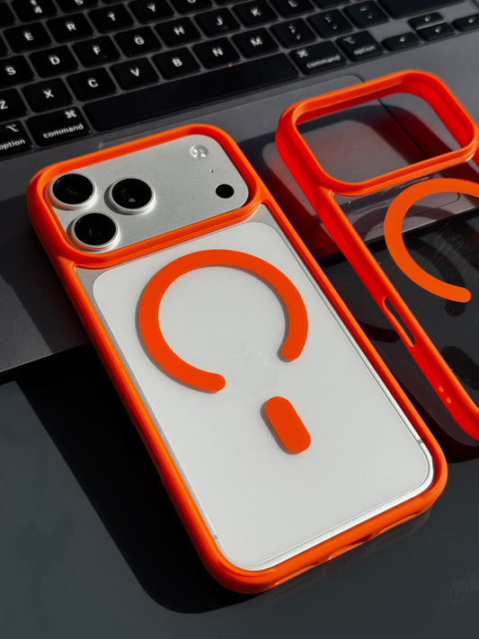 Carcasa MagSafe , bordes naranjos 🧡 iPhone 17Pro/17ProMax