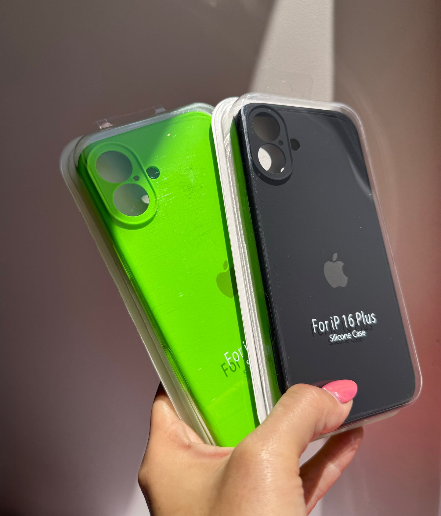 Case Apple iPhone 16 PLUS📱 (colores actualizados en IG)