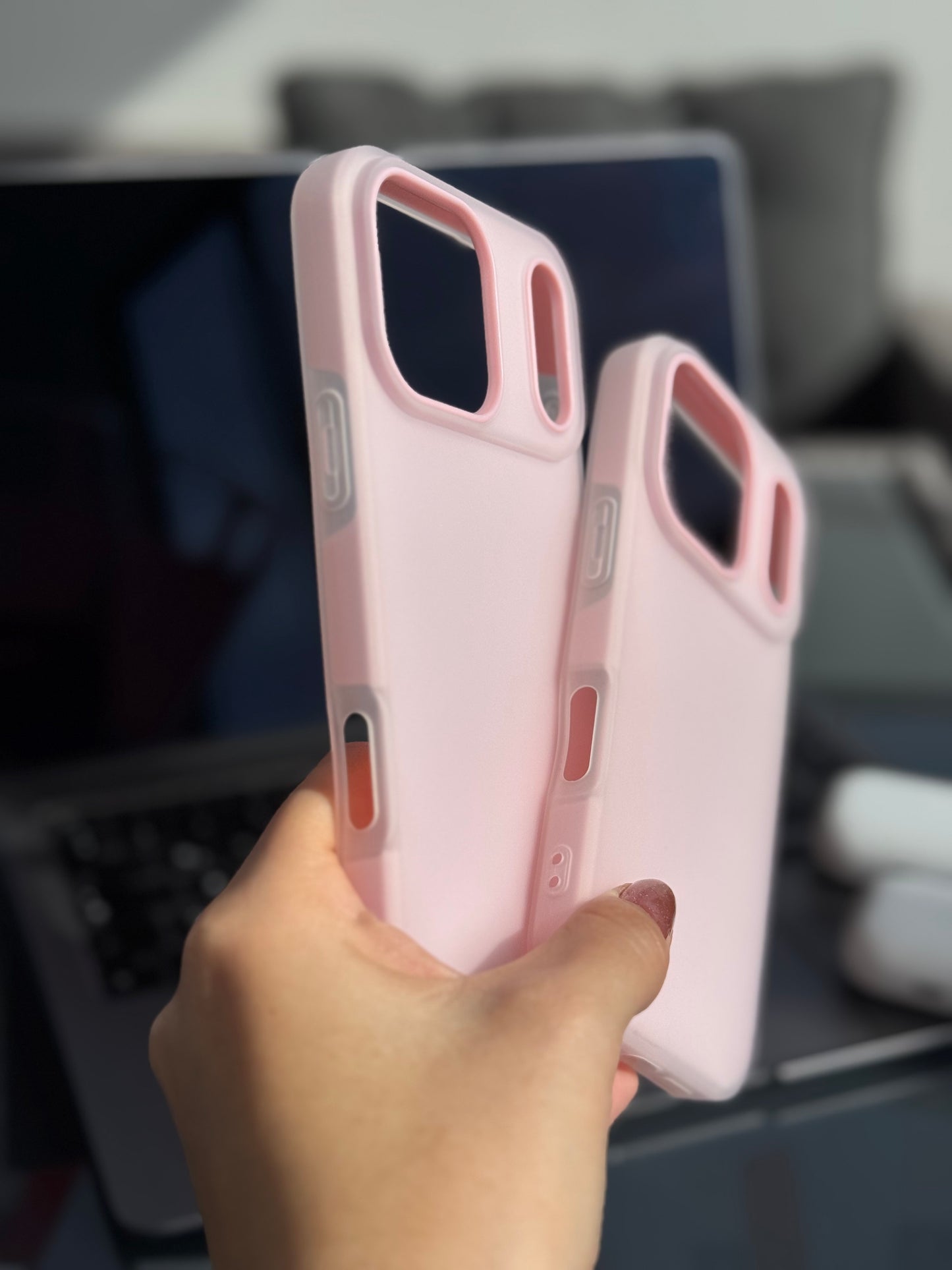 Carcasa formato doble, color rosa 💕 (línea iPhone “17”)