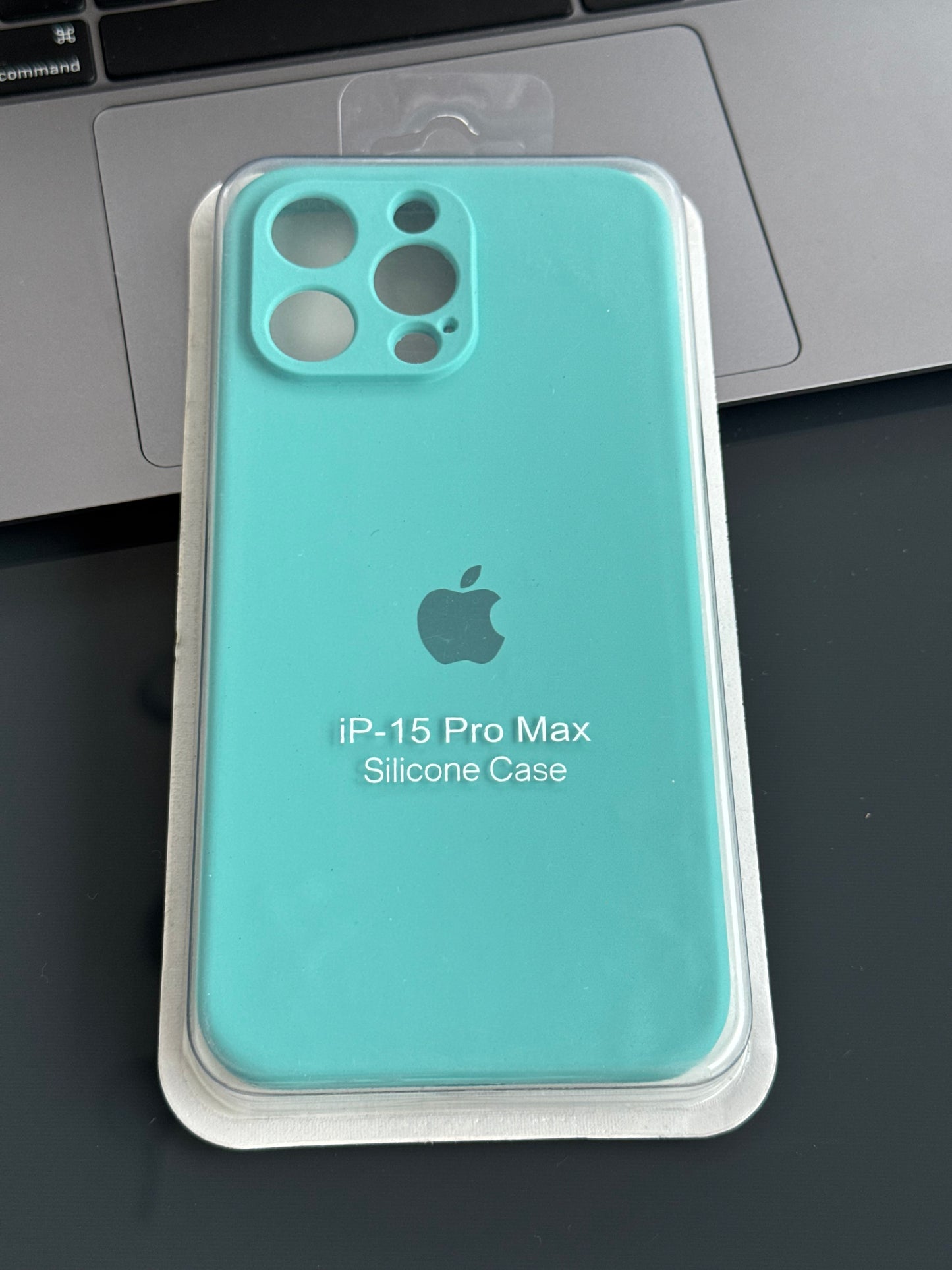 Carcasa tipo original con protección en cámara: iPhone 15PROMAX 📱