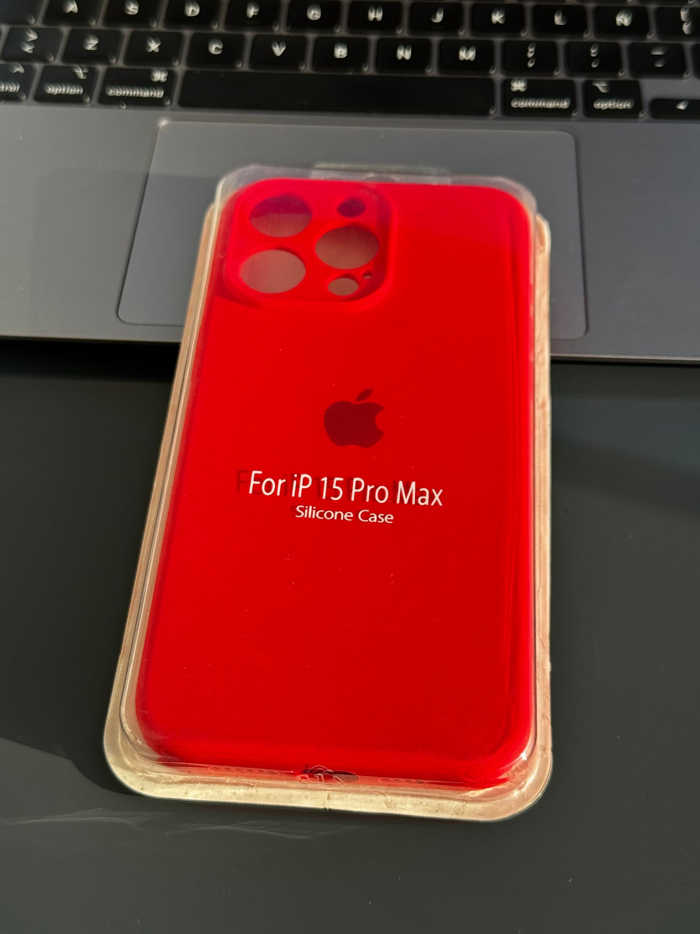 Carcasa tipo original con protección en cámara: iPhone 15PROMAX 📱
