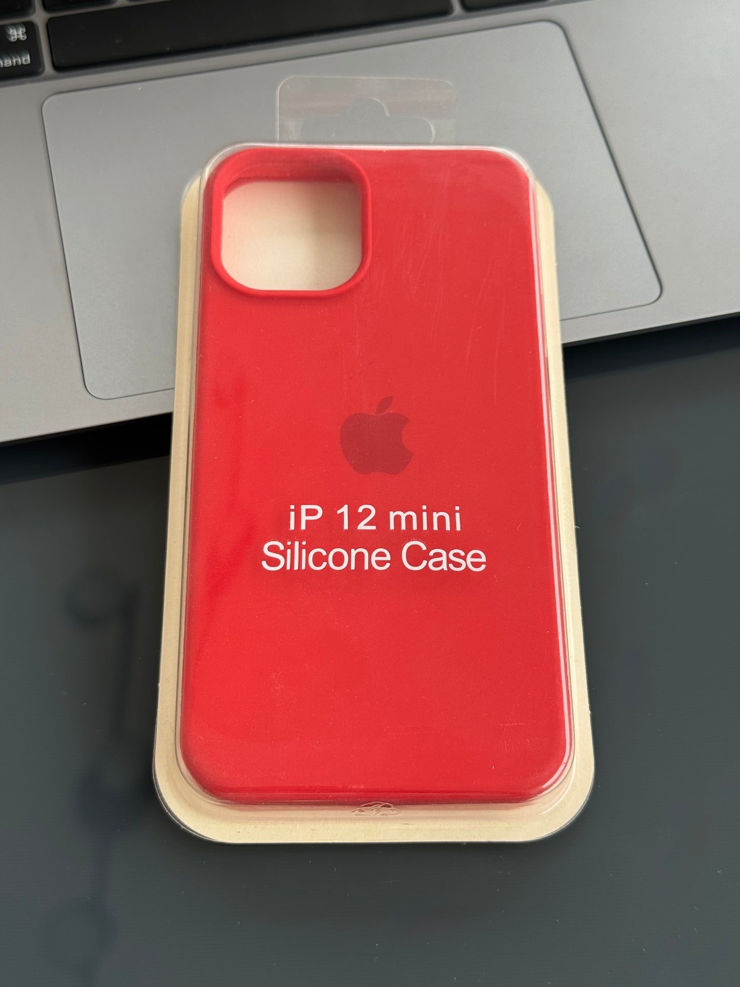 Carcasa tipo original con abertura en cámara: iPhone 12MINI📱