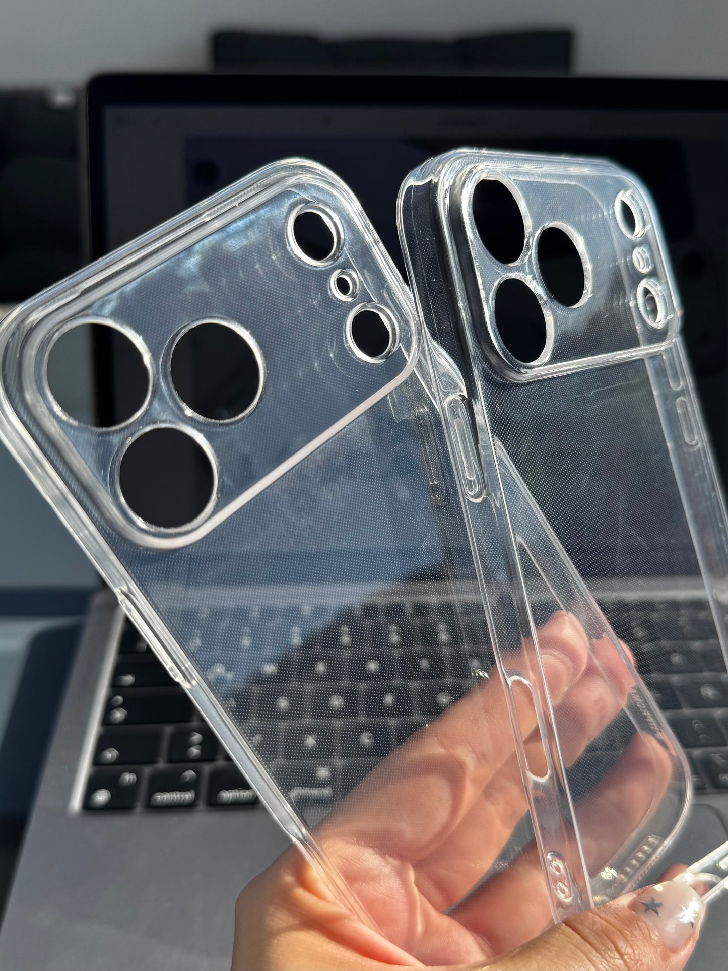 Carcasa transparente SIN borde reforzado, solo iPhone 17 ProMax 📱