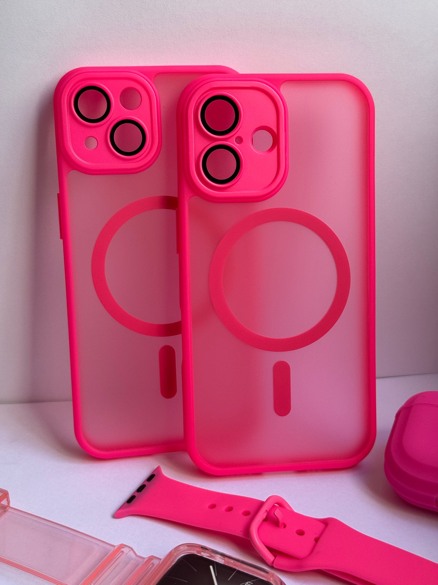 Carcasa Pink neón MagSafe 🩷