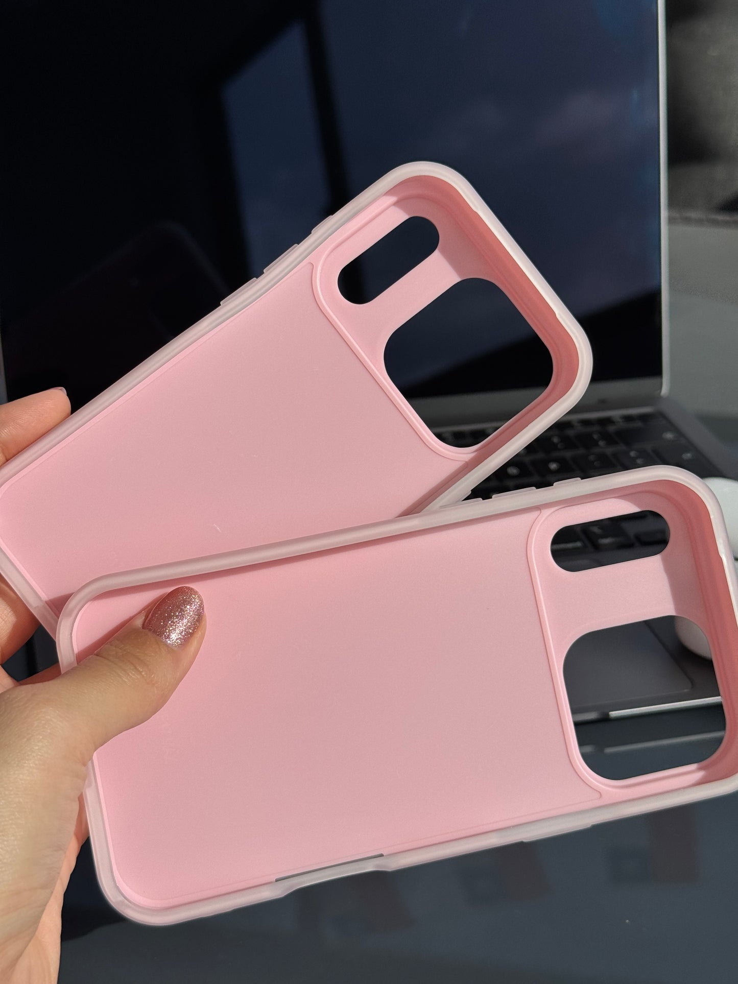 Carcasa formato doble, color rosa 💕 (línea iPhone “17”)